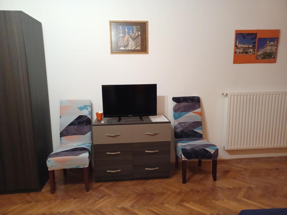 Buda Trio Apartments Budapest Ngoại thất bức ảnh