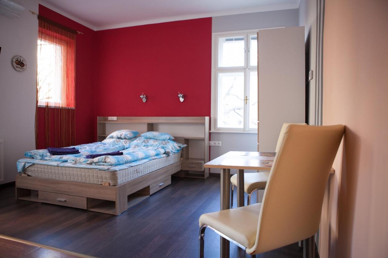 Buda Trio Apartments Budapest Ngoại thất bức ảnh